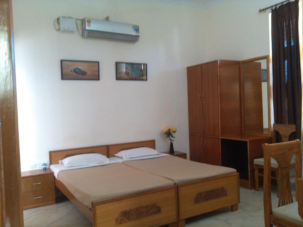 Ranthambhore Tiger Home Sawai Madhopur Exterior foto